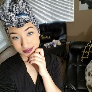 Meet your Posher, Lacey